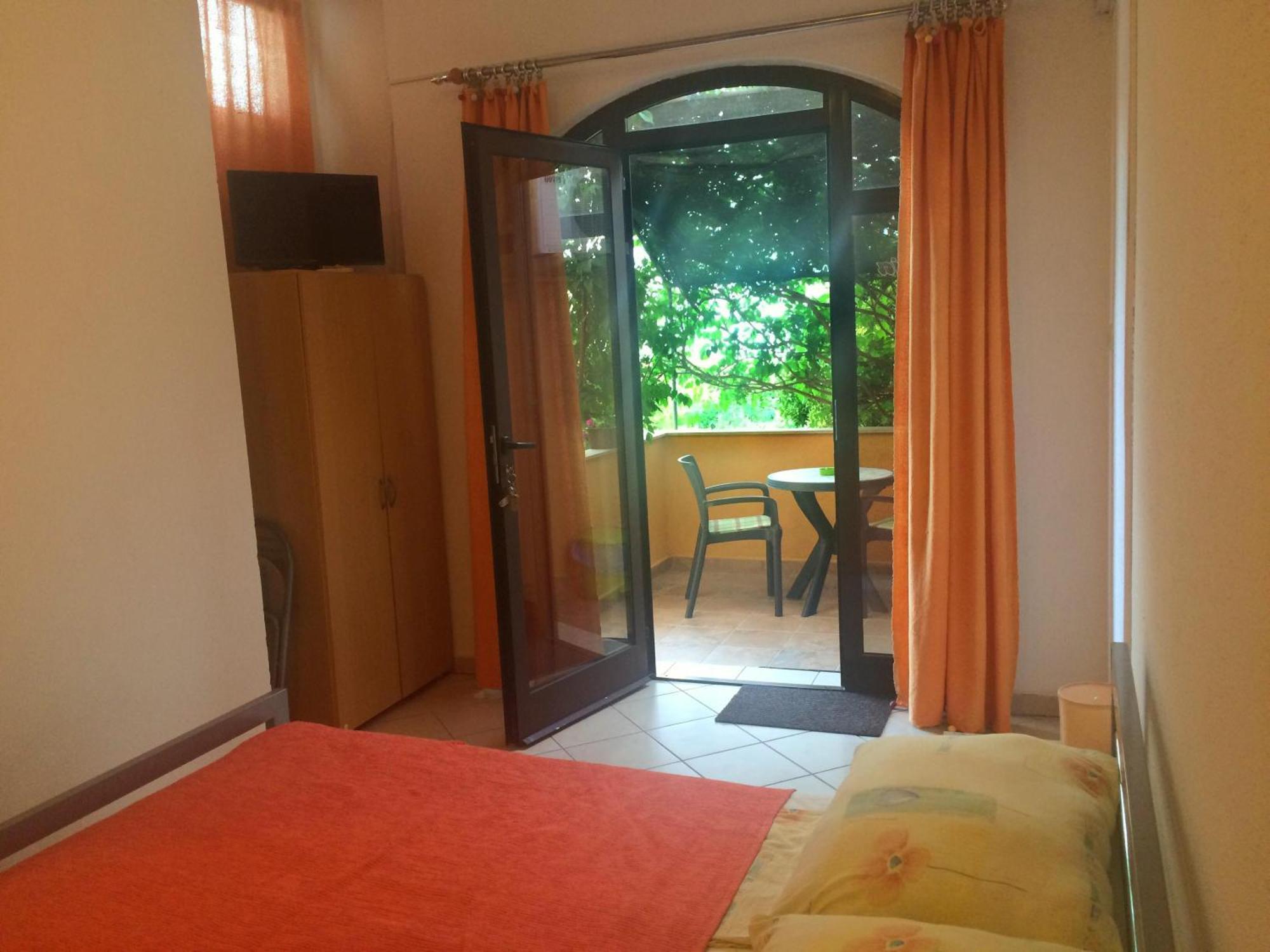 Apartments Damir 2838 Lopar Rum bild